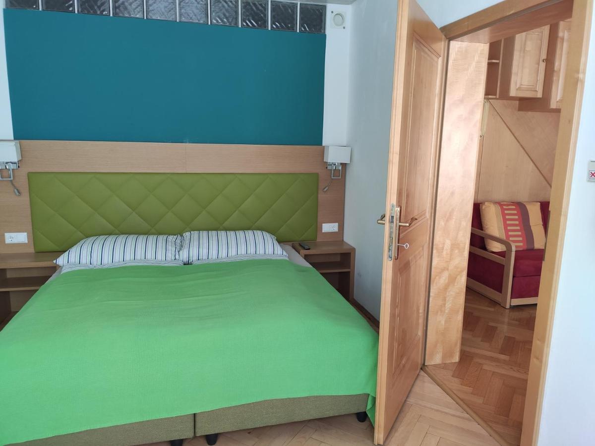 Vintage Apartment Грац Экстерьер фото