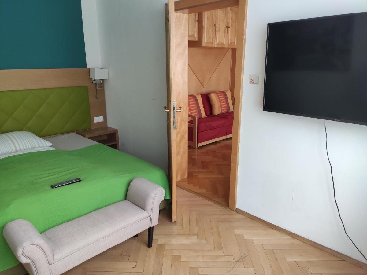 Vintage Apartment Грац Экстерьер фото